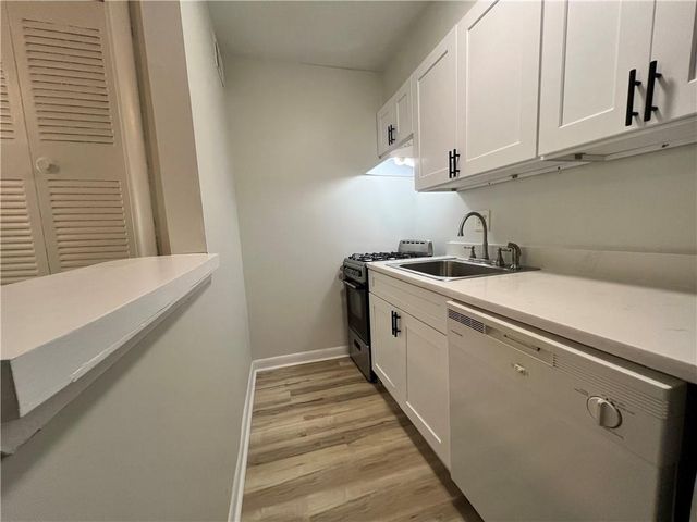 2805 Northeast Expressway NE B13, Atlanta, GA 30345