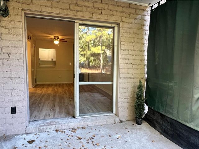 2805 Northeast Expressway NE B13, Atlanta, GA 30345