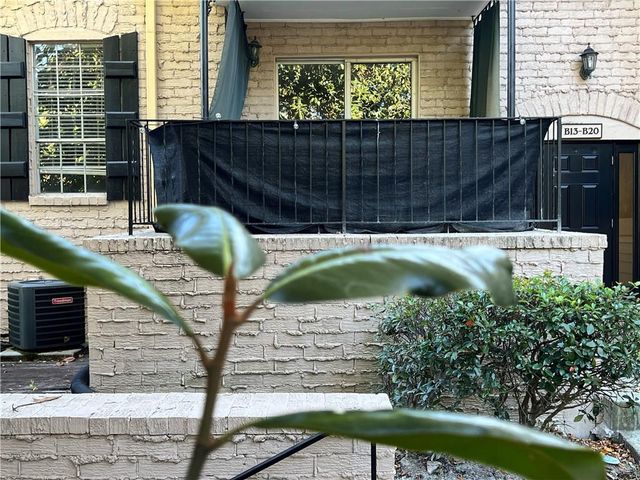 2805 Northeast Expressway NE B13, Atlanta, GA 30345