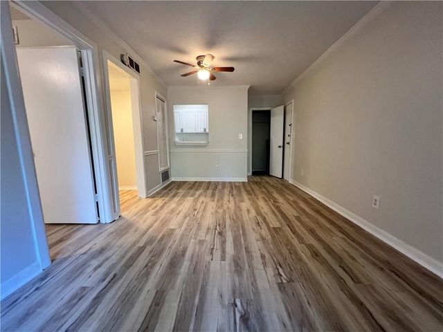 2805 Northeast Expressway NE B13, Atlanta, GA 30345