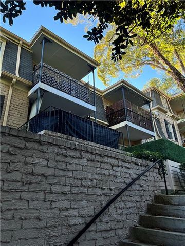 2805 Northeast Expressway NE B13, Atlanta, GA 30345