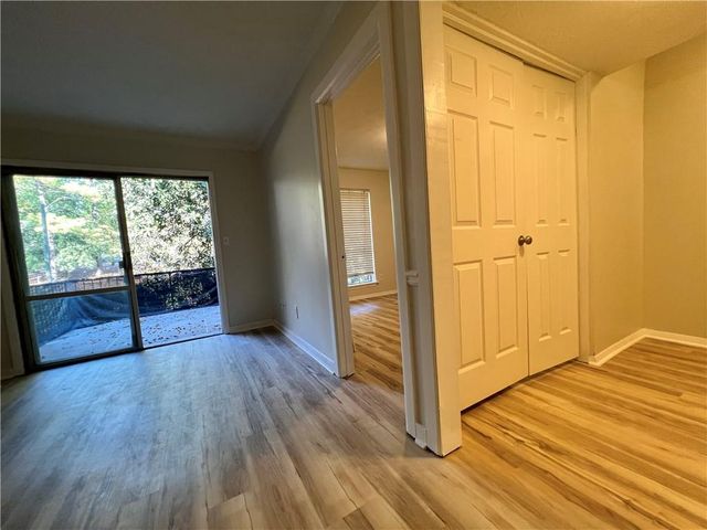 2805 Northeast Expressway NE B13, Atlanta, GA 30345