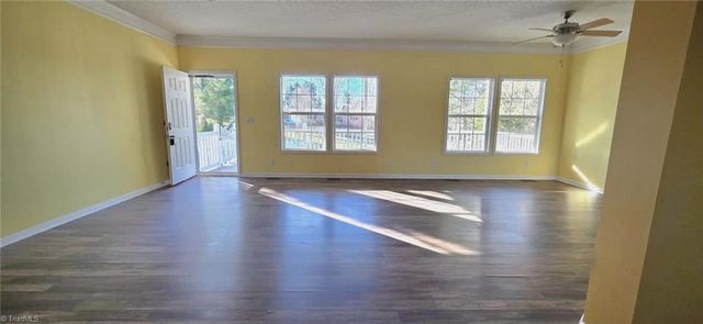 5080 Fox Hill Lane, Winston-salem, NC 27107