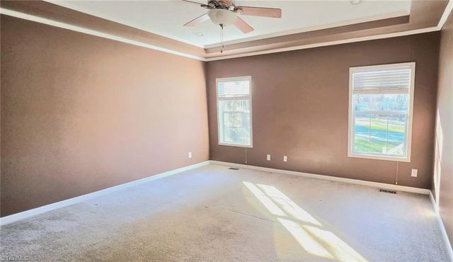 5080 Fox Hill Lane, Winston-salem, NC 27107