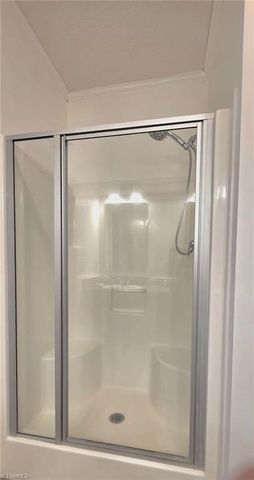 5080 Fox Hill Lane, Winston-salem, NC 27107