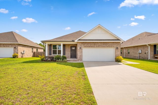390 Wickman Avenue, Gulf Shores, AL 36542