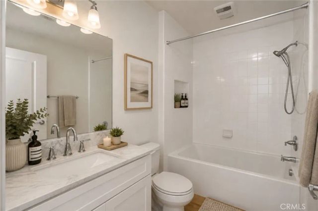 34 Coralwood, Irvine, CA 92618
