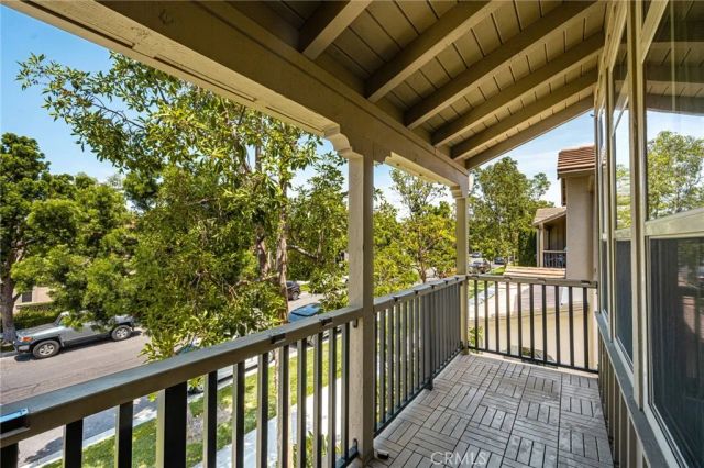 34 Coralwood, Irvine, CA 92618