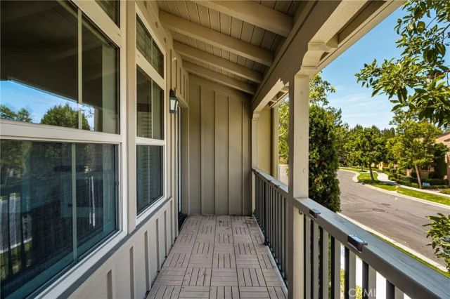 34 Coralwood, Irvine, CA 92618