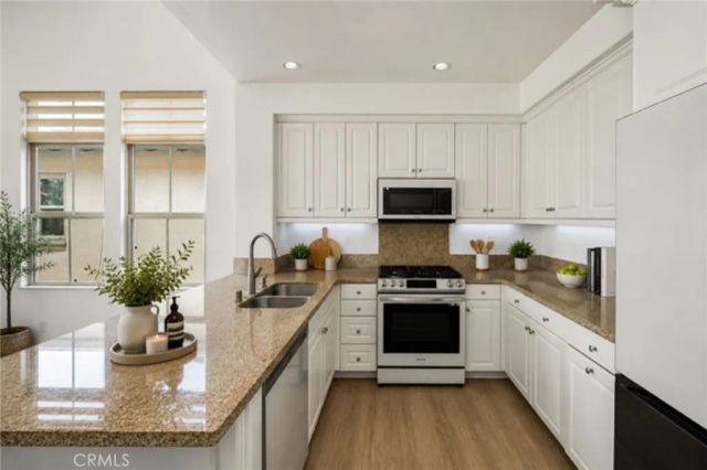 34 Coralwood, Irvine, CA 92618