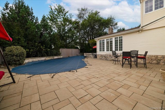 159 Murray Drive, Oceanside, NY 11572