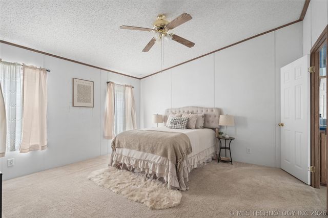 929 Buckskin, Ardmore, OK 73401