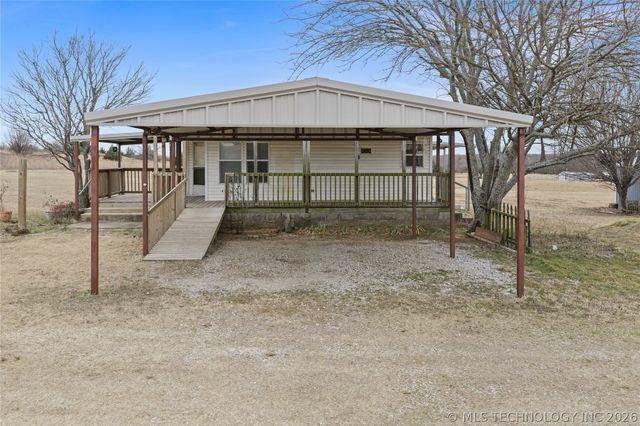 929 Buckskin, Ardmore, OK 73401