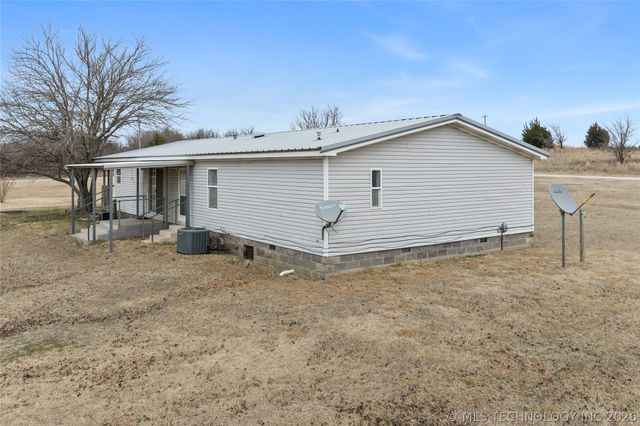929 Buckskin, Ardmore, OK 73401