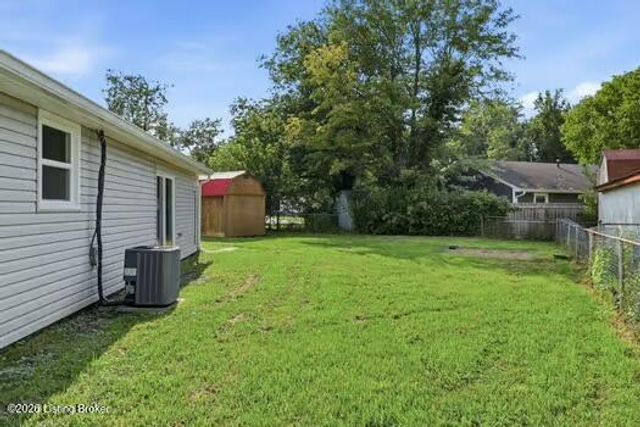 13318 Girvan Ave, Louisville, KY 40272