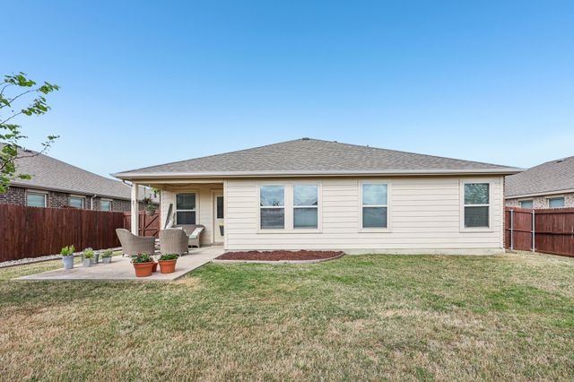 1305 Savannah Ridge Drive, Princeton, TX 75407