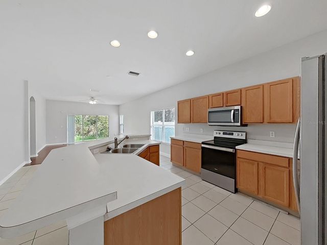 9541 CYPRESS HARBOR DRIVE, Gibsonton, FL 33534