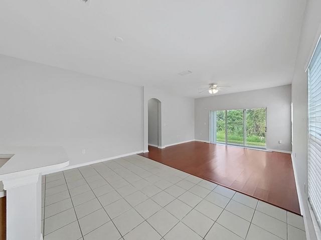 9541 CYPRESS HARBOR DRIVE, Gibsonton, FL 33534