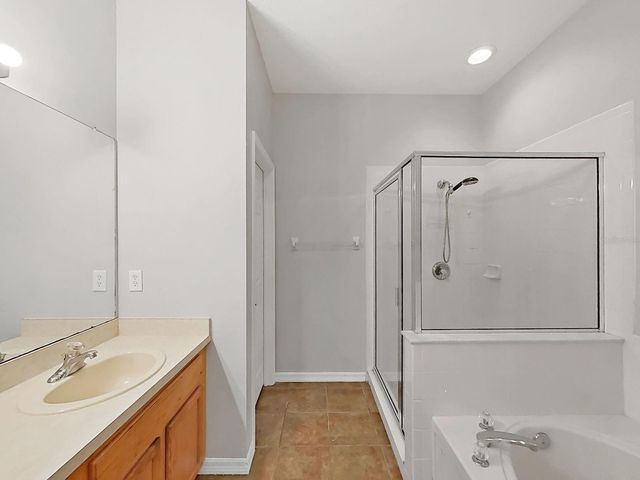 9541 CYPRESS HARBOR DRIVE, Gibsonton, FL 33534