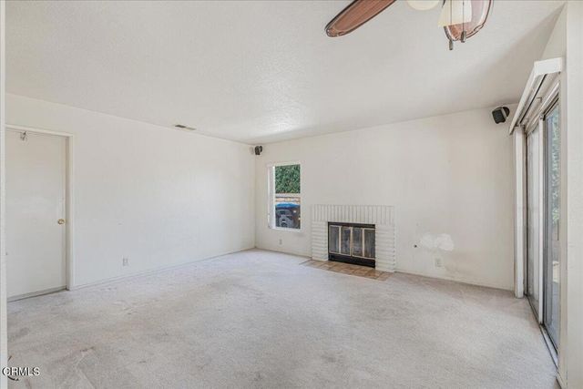 38350 San Mateo Avenue, Palmdale, CA 93551