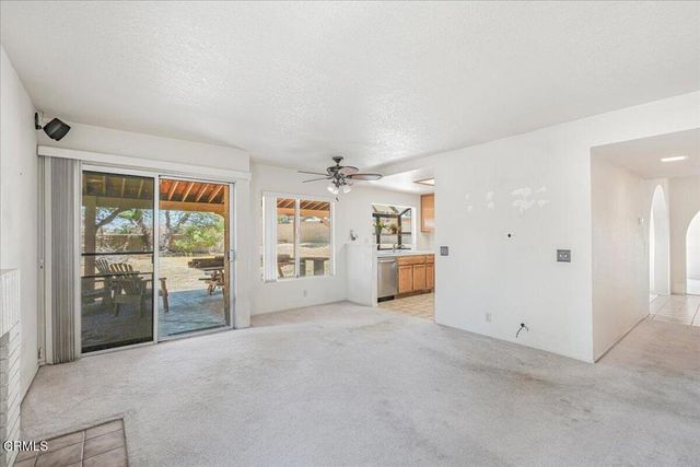38350 San Mateo Avenue, Palmdale, CA 93551
