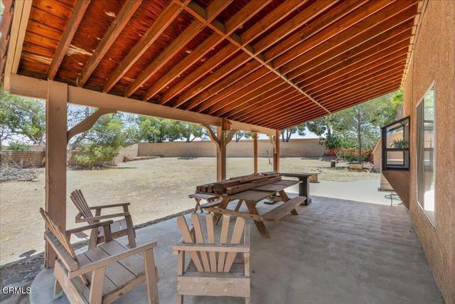 38350 San Mateo Avenue, Palmdale, CA 93551