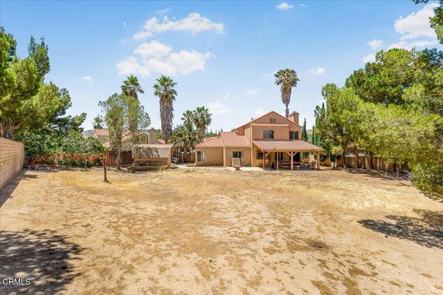 38350 San Mateo Avenue, Palmdale, CA 93551