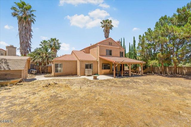 38350 San Mateo Avenue, Palmdale, CA 93551
