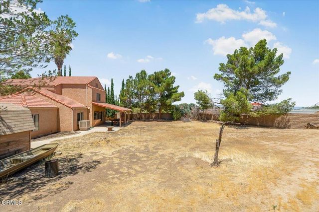 38350 San Mateo Avenue, Palmdale, CA 93551