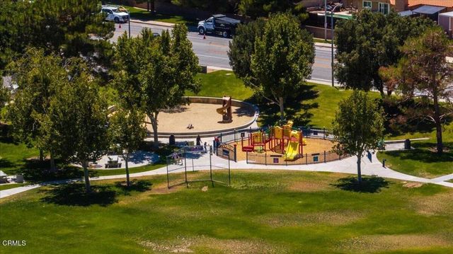 38350 San Mateo Avenue, Palmdale, CA 93551