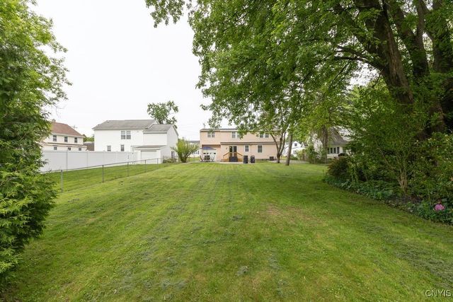 200 Forest Drive, Cicero, NY 13212