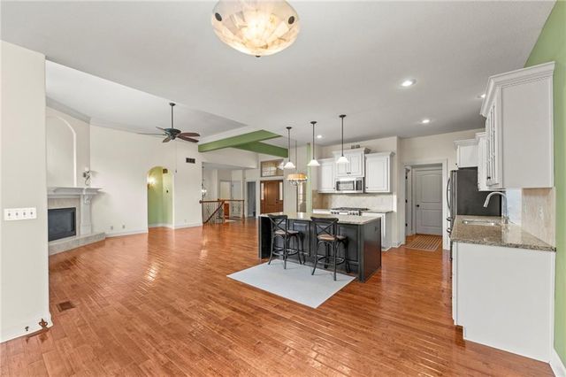11708 DELAVAN Avenue, Kansas City, KS 66109