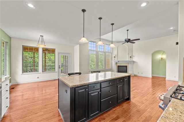 11708 DELAVAN Avenue, Kansas City, KS 66109