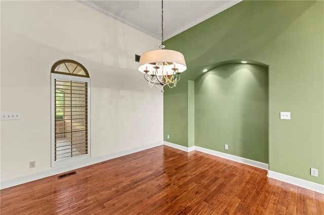 11708 DELAVAN Avenue, Kansas City, KS 66109