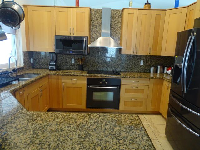 10144 NW 23rd Court, Coral Springs, FL 33065