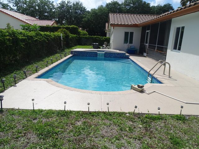 10144 NW 23rd Court, Coral Springs, FL 33065