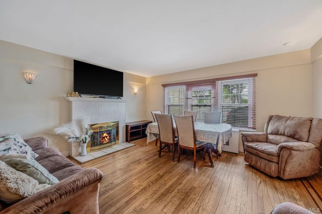 122 McKinley Street, Brentwood, NY 11717