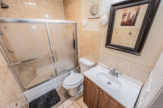 122 McKinley Street, Brentwood, NY 11717