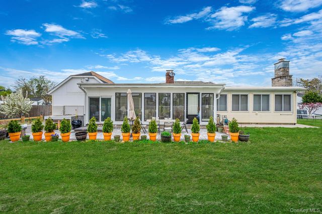 122 McKinley Street, Brentwood, NY 11717