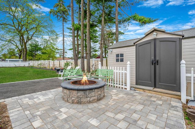 122 McKinley Street, Brentwood, NY 11717