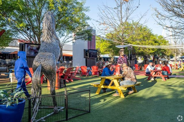 1163 Manacor Lane, Dallas, TX 75212