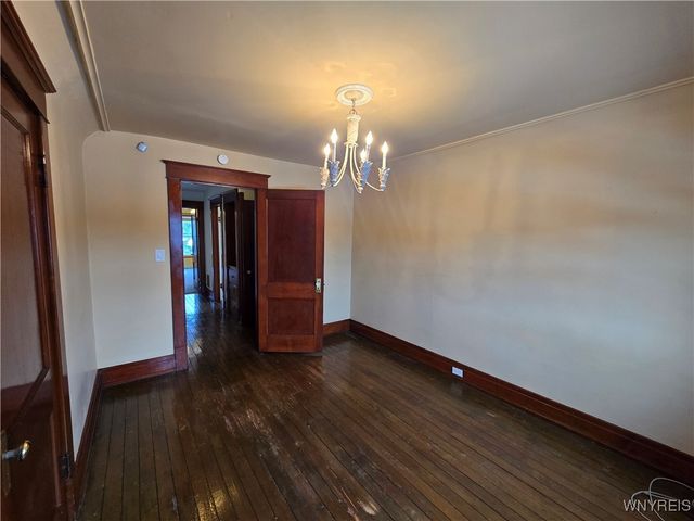 137 Commonwealth Avenue, Buffalo, NY 14216