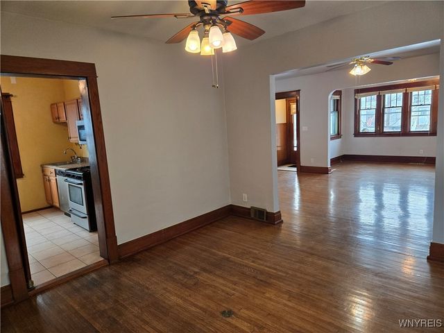 137 Commonwealth Avenue, Buffalo, NY 14216