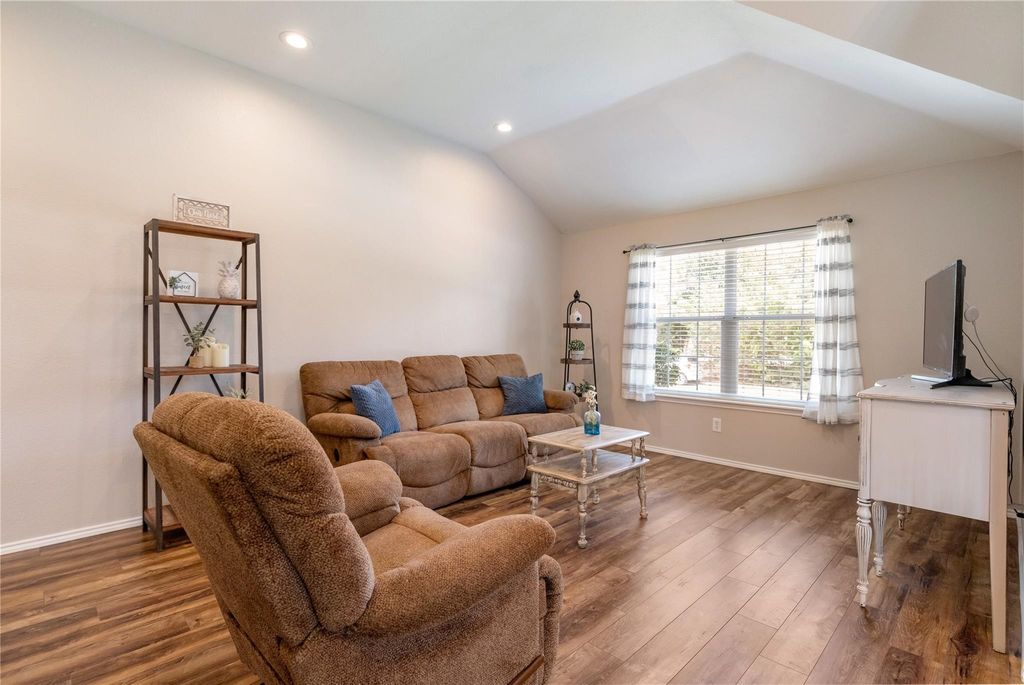 11717 Pinyon Pine Drive, Fort Worth, TX 76244 — photo 4