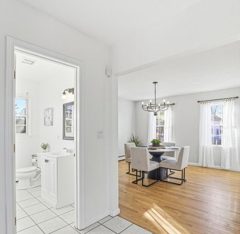 5 Stanley Ter, Saugus, MA 01906