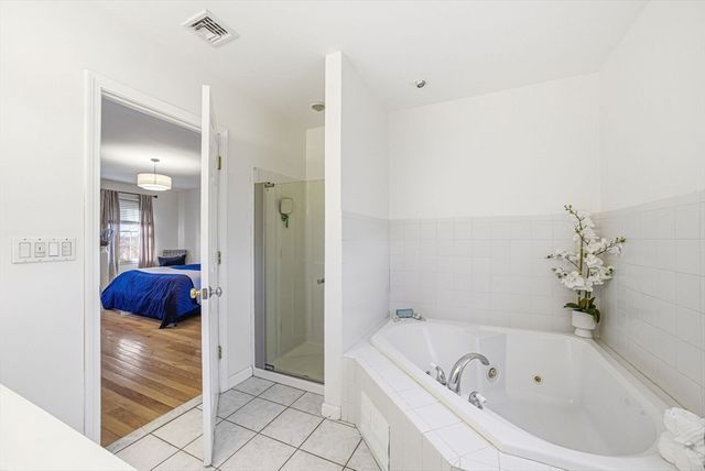 5 Stanley Ter, Saugus, MA 01906