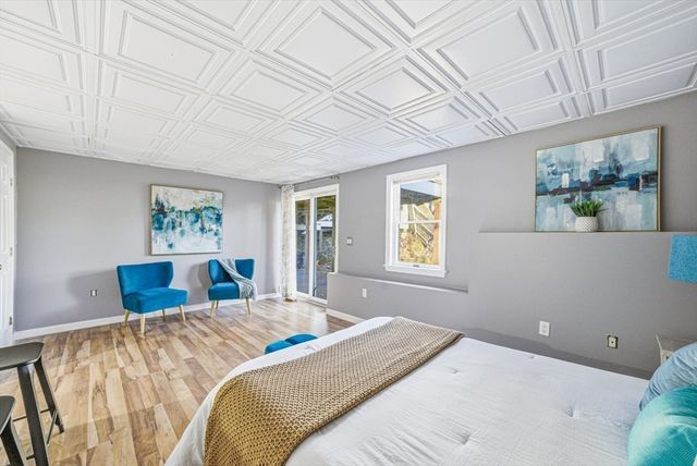 5 Stanley Ter, Saugus, MA 01906