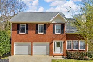 4605 Creek Bluff Drive, Sugar Hill, GA 30518