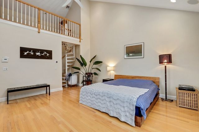 13 Essex St 2, Lynn, MA 01902