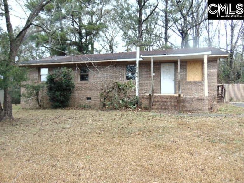 2918 Dickert, Newberry, SC 29108